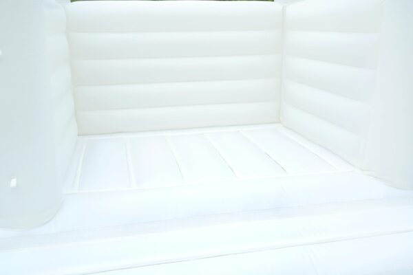 Inflatable Bounce House white